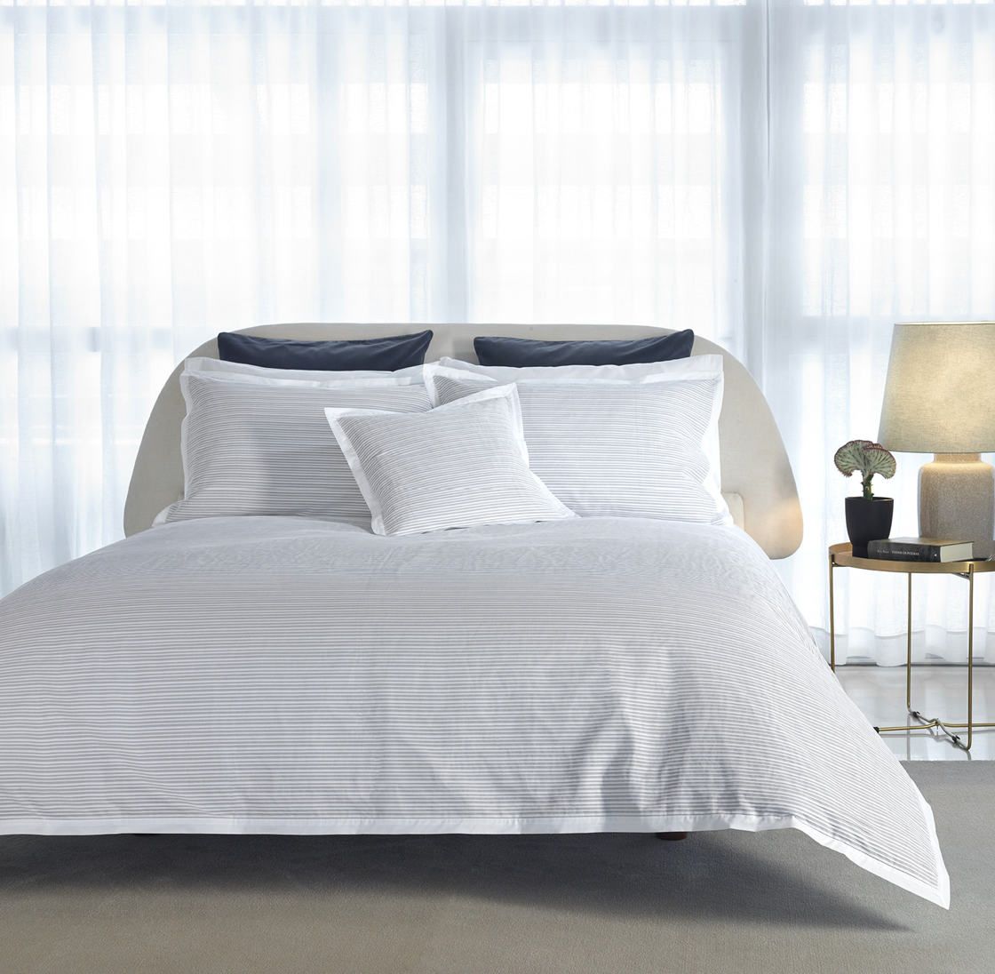 St. Pierre Luna Duvet Cover Set